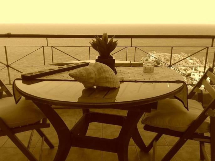 Sea And Sky Infinity Blue Apartment Gythio Bagian luar foto