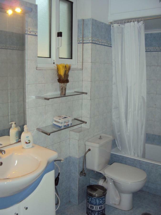Sea And Sky Infinity Blue Apartment Gythio Bagian luar foto
